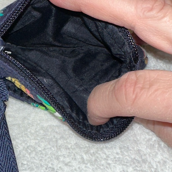 Vera Bradley coin purse toucan party pineapple 🍍 - Picture 3 of 7